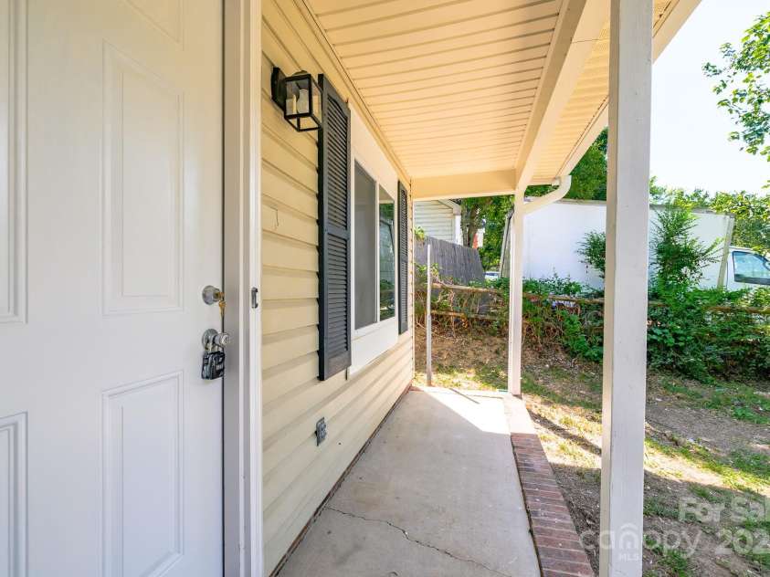 1209 Eagles Landing Drive, Charlotte, NC 28214.  MLS# CAR4282968, YatesRealty ID 29428. Front porch