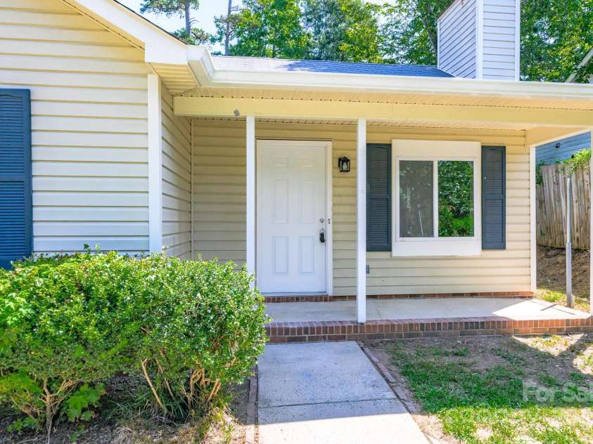 1209 Eagles Landing Drive, Charlotte, NC 28214.  MLS# CAR4282968, YatesRealty ID 29428. Front porch