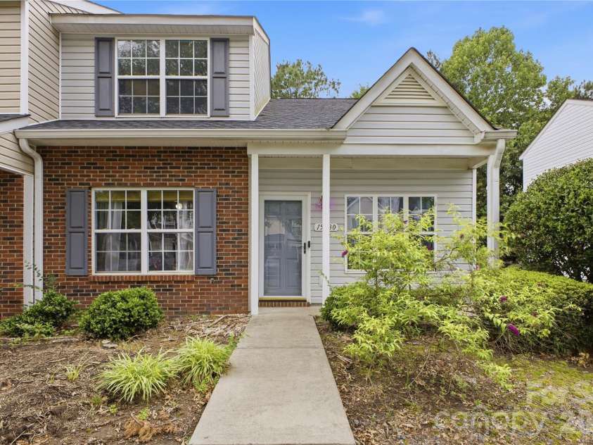 15030 Deshler Court, Charlotte, NC 28273.  MLS# CAR4389338, YatesRealty ID 29428. 