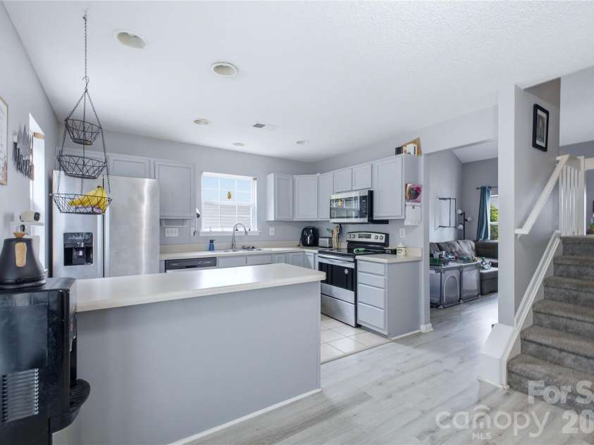15030 Deshler Court, Charlotte, NC 28273.  MLS# CAR4389338, YatesRealty ID 29428. 