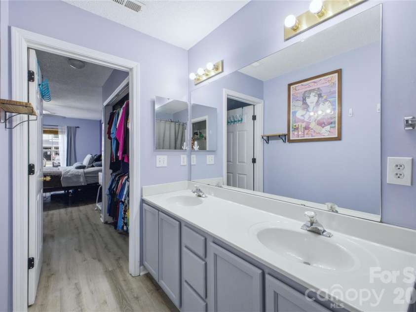15030 Deshler Court, Charlotte, NC 28273.  MLS# CAR4389338, YatesRealty ID 29428. 
