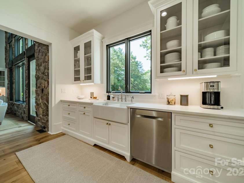 129 Tuckernuck Drive, Mooresville, NC 28117.  MLS# CAR4228090, YatesRealty ID 2943. 