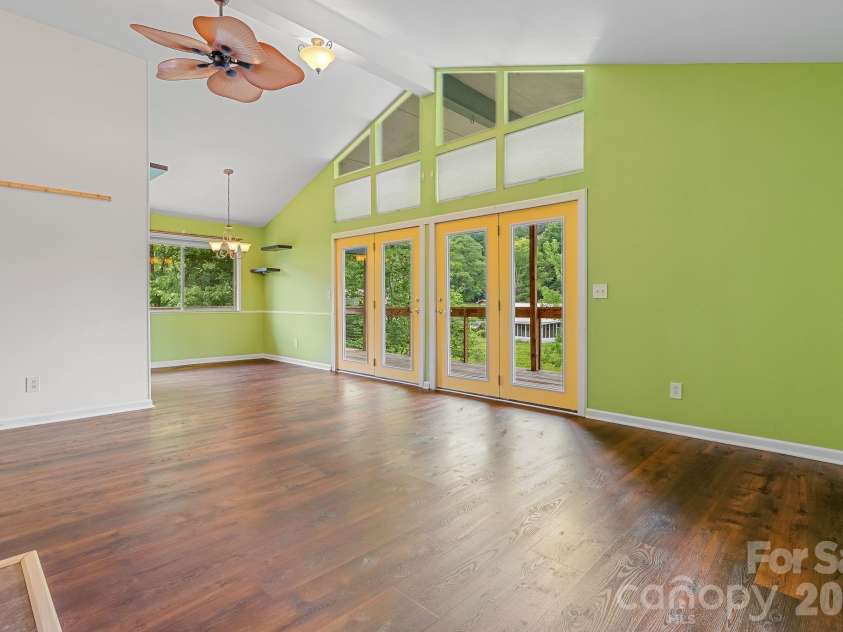 18 Briar Fork Way, Fletcher, NC 28732.  MLS# CAR4322791, YatesRealty ID 2943. 