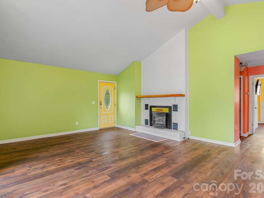 18 Briar Fork Way, Fletcher, NC 28732.  MLS# CAR4322791, YatesRealty ID 2943. 