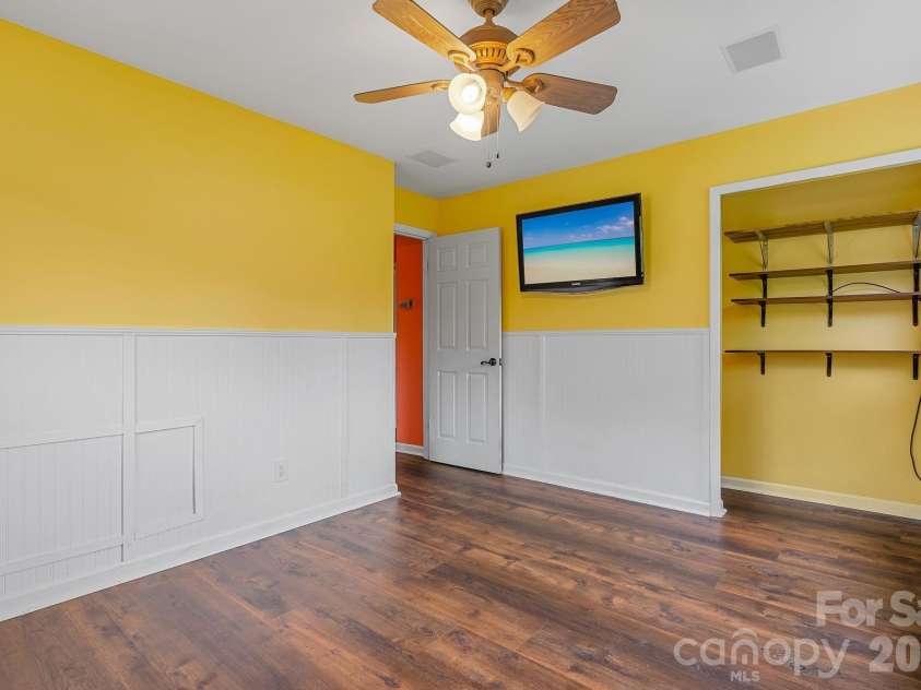 18 Briar Fork Way, Fletcher, NC 28732.  MLS# CAR4322791, YatesRealty ID 2943. 