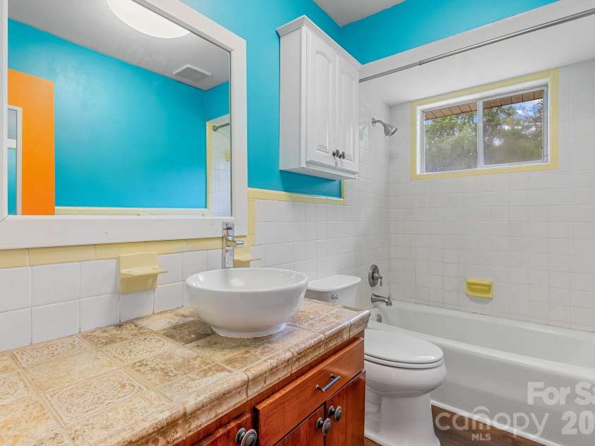 18 Briar Fork Way, Fletcher, NC 28732.  MLS# CAR4322791, YatesRealty ID 2943. 