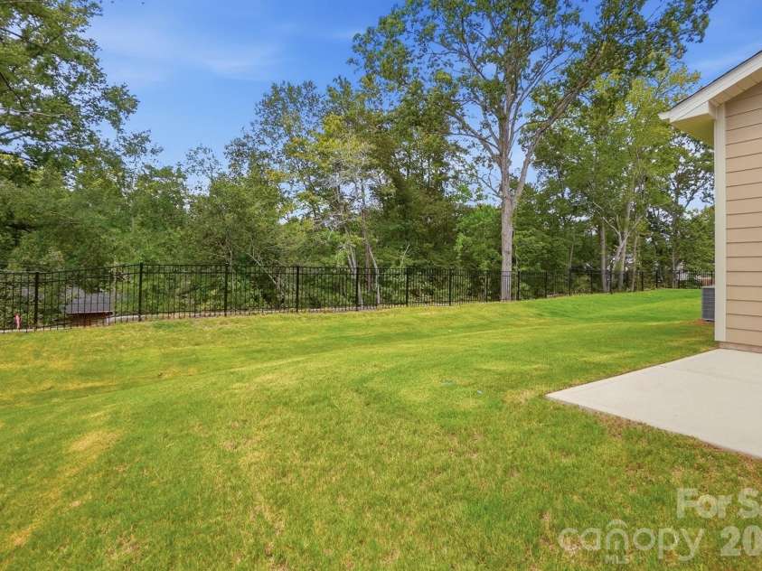 2706 Phoenix Court, Gastonia, NC 28052.  MLS# CAR4353144, YatesRealty ID 2943. 