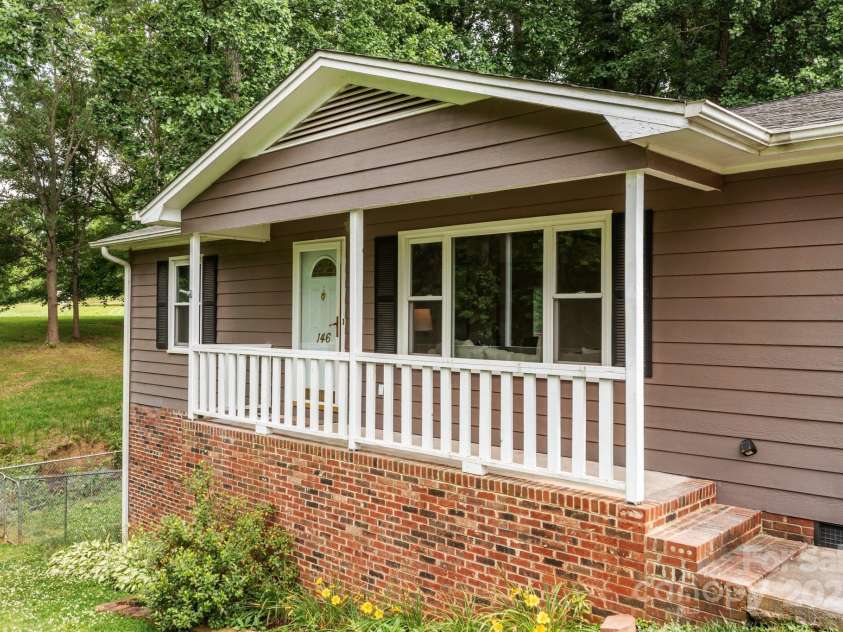 146 Duff Street, Gastonia, NC 28054.  MLS# CAR4268629, YatesRealty ID 29430. 
