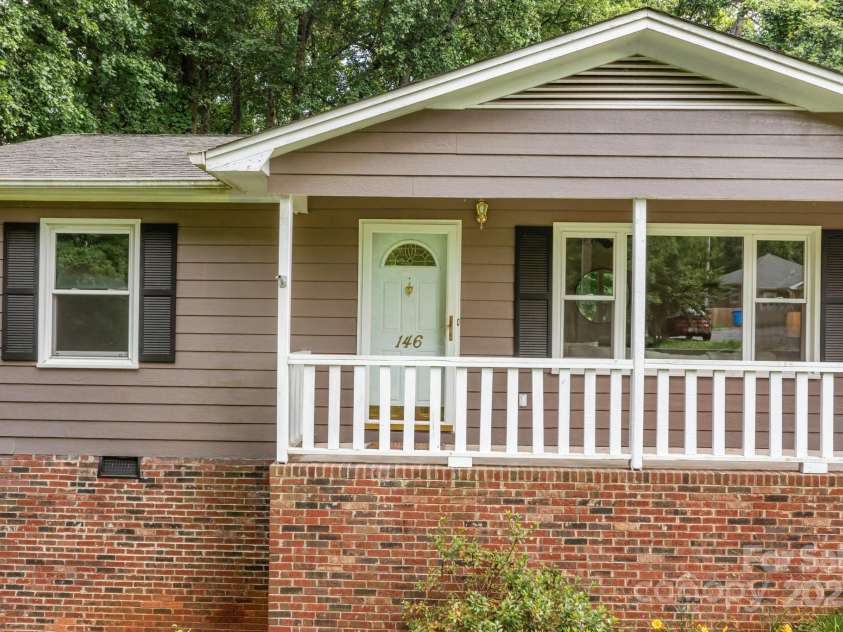 146 Duff Street, Gastonia, NC 28054.  MLS# CAR4268629, YatesRealty ID 29430. 