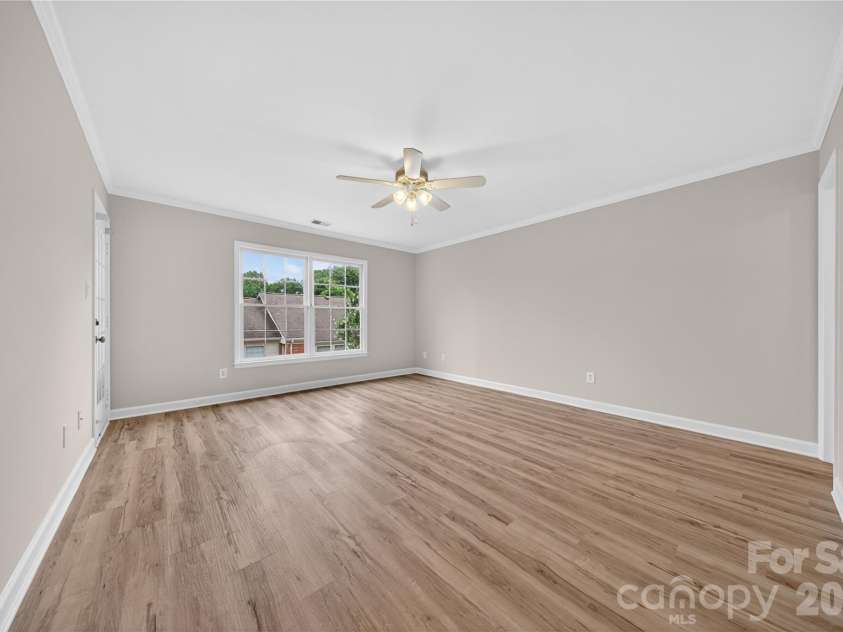 2405 Quail Lake Drive, Charlotte, NC 28210.  MLS# CAR4385863, YatesRealty ID 29432. 