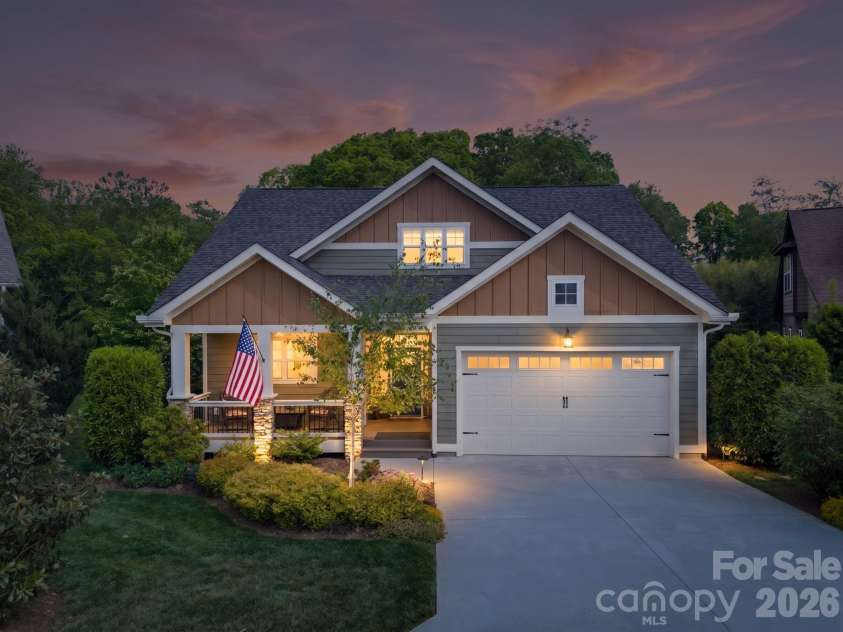 22 Asher Lane, Arden, NC 28704.  MLS# CAR4380408, YatesRealty ID 29433. 