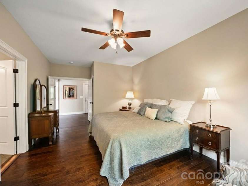 22 Asher Lane, Arden, NC 28704.  MLS# CAR4380408, YatesRealty ID 29433. Double door entry into the suite