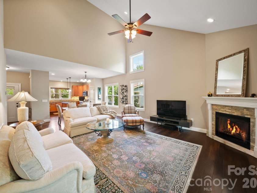 22 Asher Lane, Arden, NC 28704.  MLS# CAR4380408, YatesRealty ID 29433. Open to dining space and kitchen