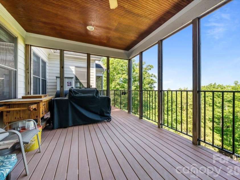 2207 Sierra Trace Road, Denton, NC 27239.  MLS# CAR4381006, YatesRealty ID 29435. 