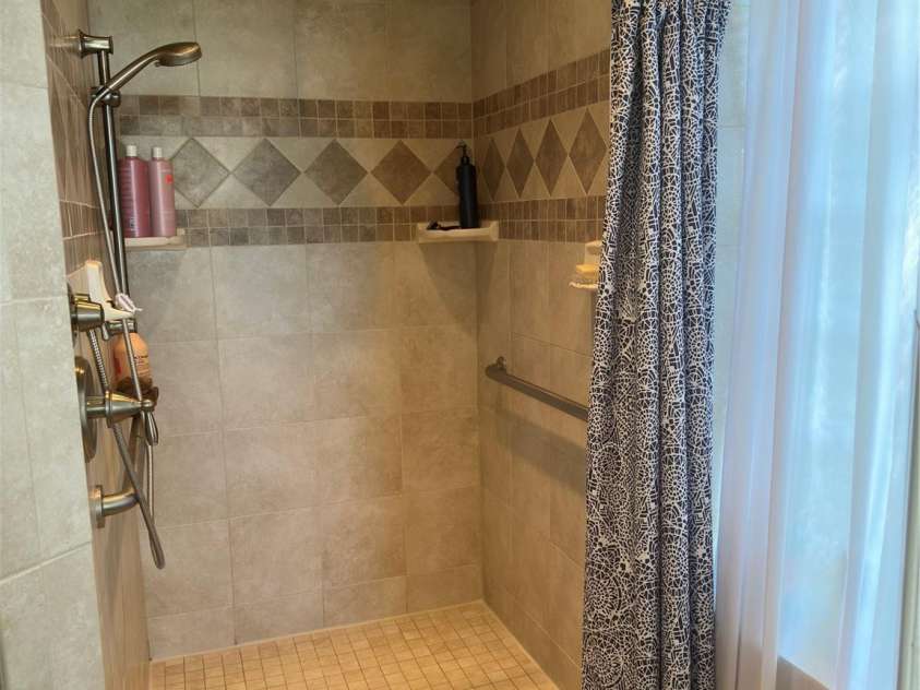 2207 Sierra Trace Road, Denton, NC 27239.  MLS# CAR4381006, YatesRealty ID 29435. 