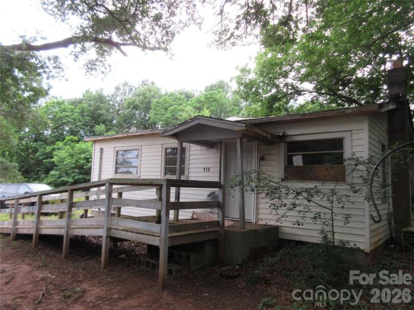 114 Shady Lane, Mooresboro, NC 28114.  MLS# CAR4389399, YatesRealty ID 29436. 