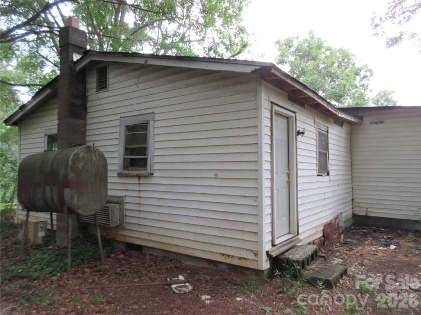 114 Shady Lane, Mooresboro, NC 28114.  MLS# CAR4389399, YatesRealty ID 29436. 