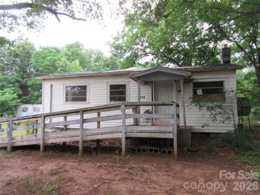 114 Shady Lane, Mooresboro, NC 28114.  MLS# CAR4389399, YatesRealty ID 29436. 