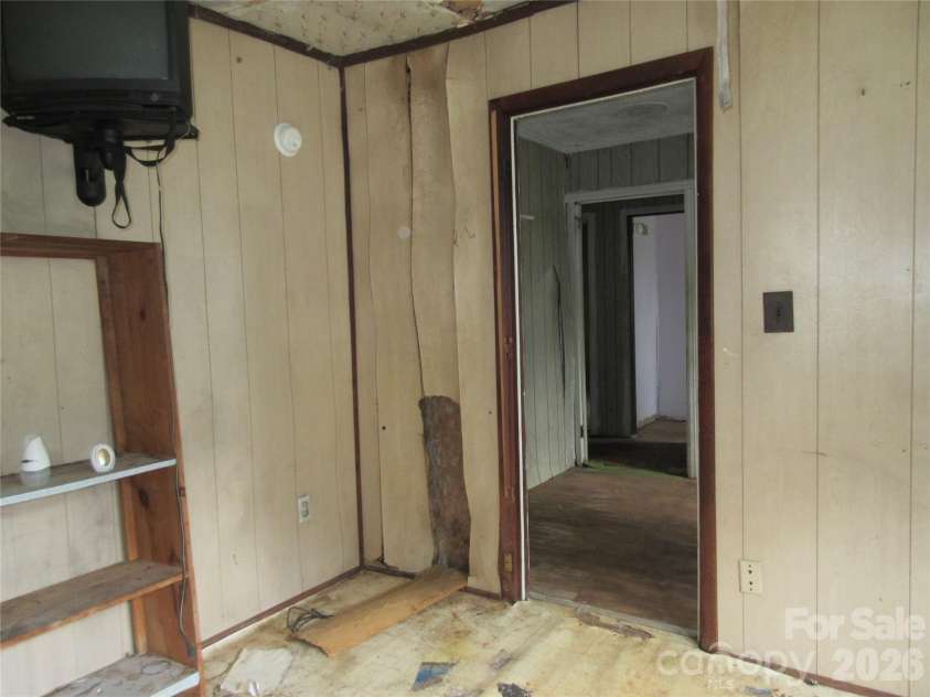 114 Shady Lane, Mooresboro, NC 28114.  MLS# CAR4389399, YatesRealty ID 29436. 