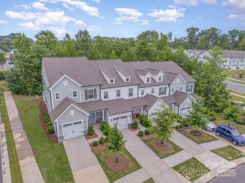 12016 Basking Drive, Charlotte, NC 28214.  MLS# CAR4266827, YatesRealty ID 29436. 