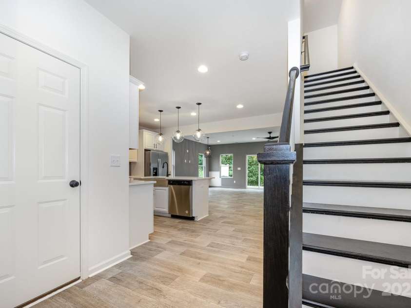 12016 Basking Drive, Charlotte, NC 28214.  MLS# CAR4266827, YatesRealty ID 29436. Entry