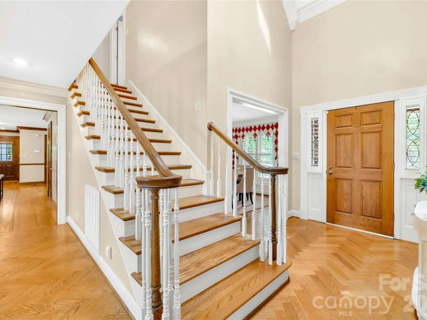 3765 Glenn Oaks Drive, Maiden, NC 28650.  MLS# CAR4381204, YatesRealty ID 29437. 