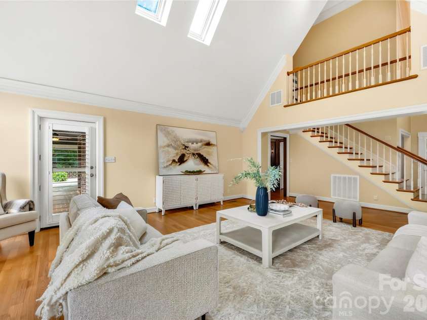 3765 Glenn Oaks Drive, Maiden, NC 28650.  MLS# CAR4381204, YatesRealty ID 29437. 