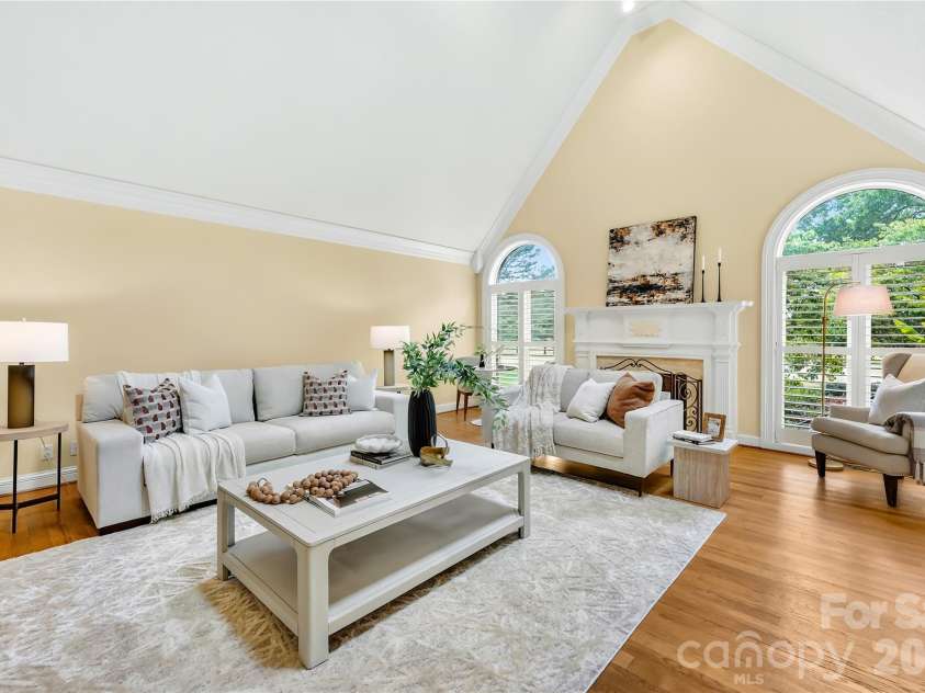 3765 Glenn Oaks Drive, Maiden, NC 28650.  MLS# CAR4381204, YatesRealty ID 29437. 