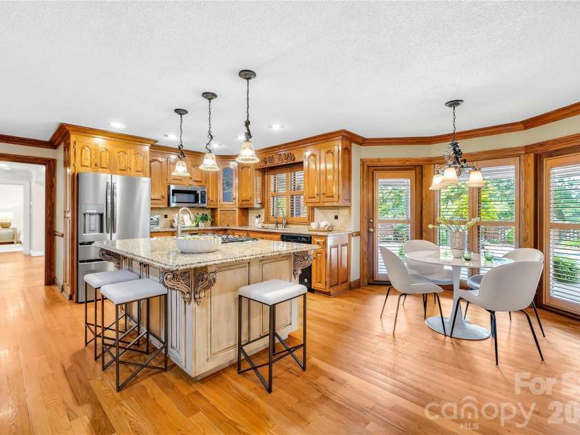 3765 Glenn Oaks Drive, Maiden, NC 28650.  MLS# CAR4381204, YatesRealty ID 29437. 
