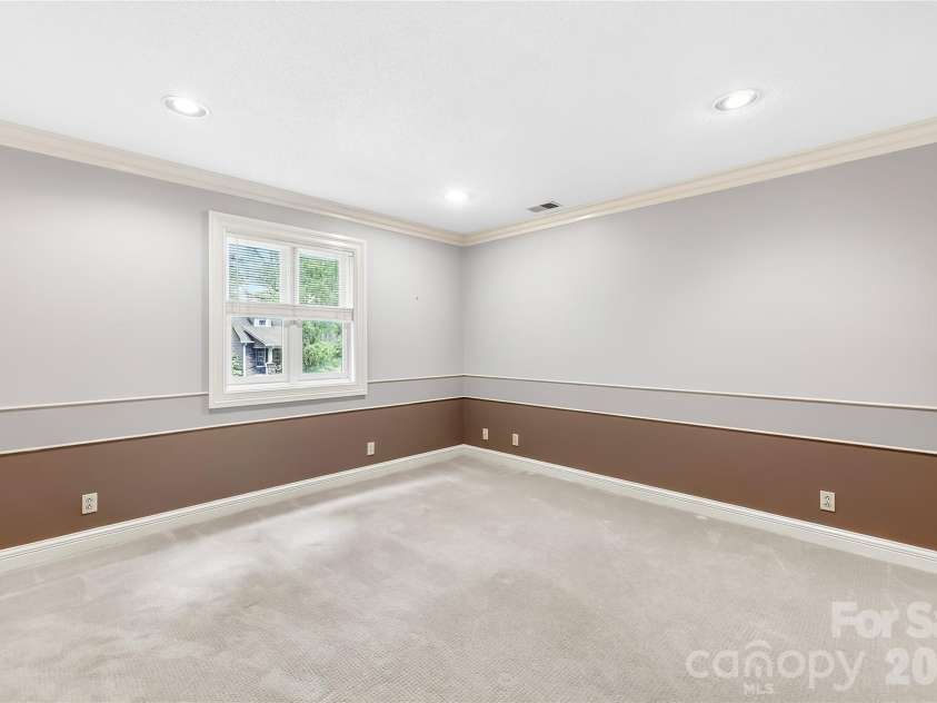 3765 Glenn Oaks Drive, Maiden, NC 28650.  MLS# CAR4381204, YatesRealty ID 29437. 