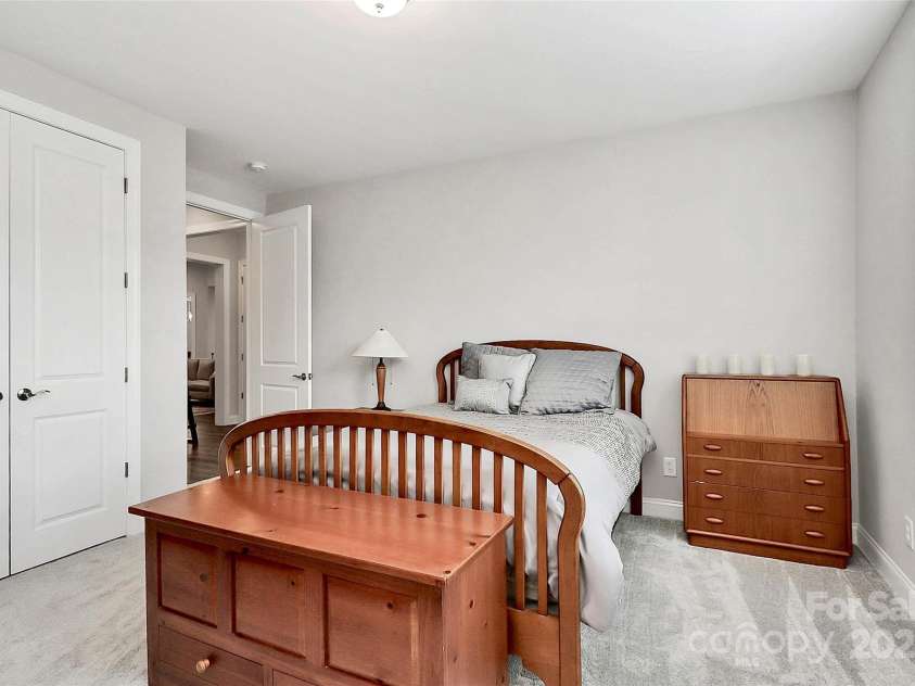 7311 Surprise Court, Charlotte, NC 28215.  MLS# CAR4281833, YatesRealty ID 29437. 