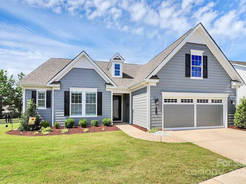 7311 Surprise Court, Charlotte, NC 28215.  MLS# CAR4281833, YatesRealty ID 29437. 