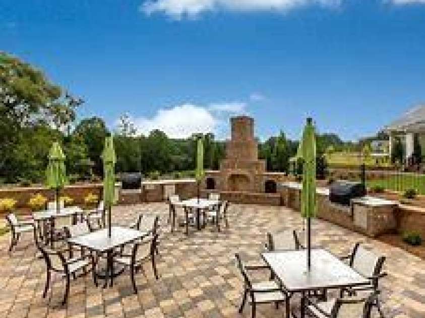 7311 Surprise Court, Charlotte, NC 28215.  MLS# CAR4281833, YatesRealty ID 29437. Outdoor Patio