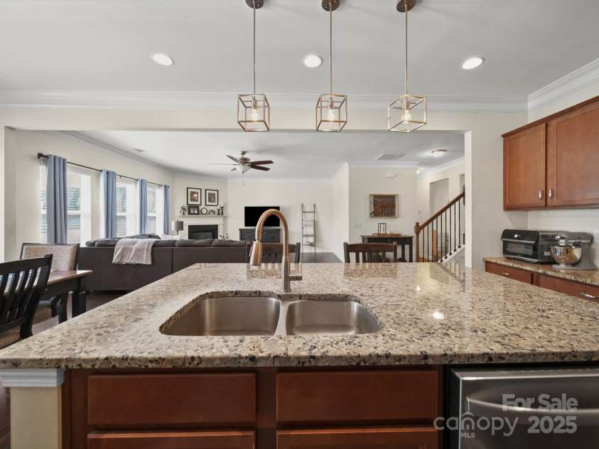 159 Autumn Mist Road, Statesville, NC 28677.  MLS# CAR4272754, YatesRealty ID 29439. 