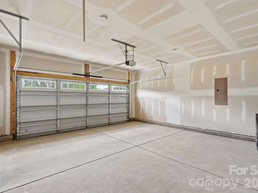 2713 Westmont Drive, Gastonia, NC 28052.  MLS# CAR4328785, YatesRealty ID 2944. 