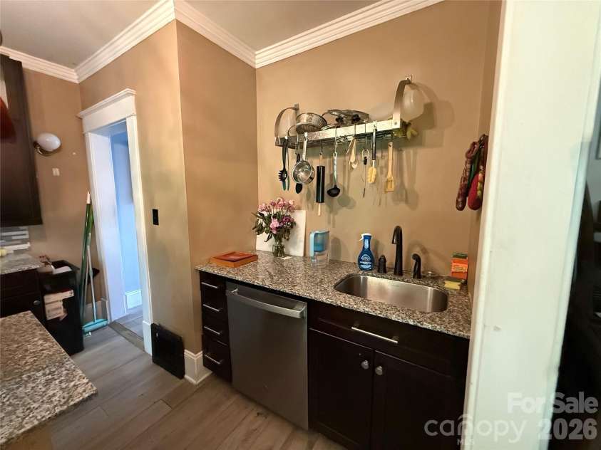 125 Caldwell Street, Salisbury, NC 28144.  MLS# CAR4386117, YatesRealty ID 29440. Kitchen view