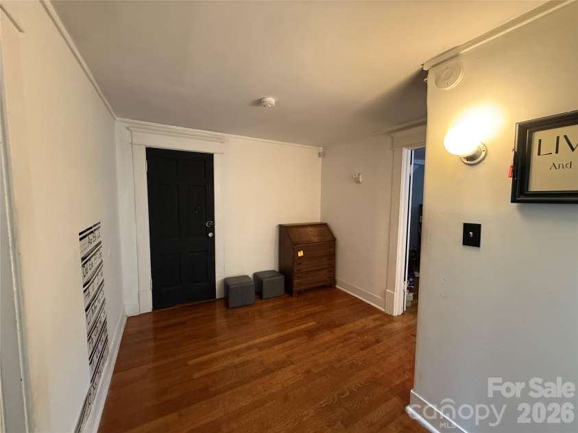 125 Caldwell Street, Salisbury, NC 28144.  MLS# CAR4386117, YatesRealty ID 29440. Loft second floor