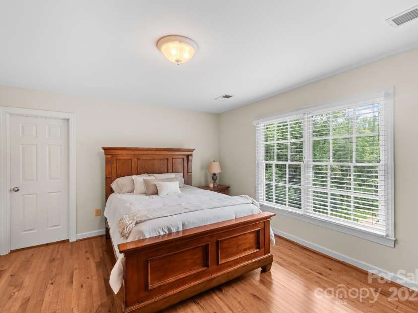 2441 Thornfield Drive, Lenoir, NC 28645.  MLS# CAR4280373, YatesRealty ID 29441. 