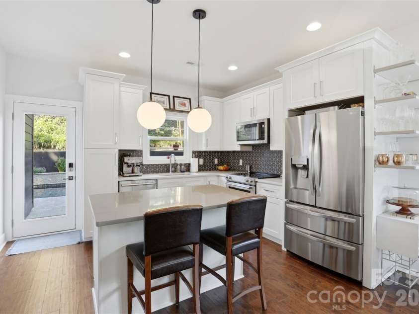 715 28th Street, Charlotte, NC 28205.  MLS# CAR4383784, YatesRealty ID 29441. Kitchen features island