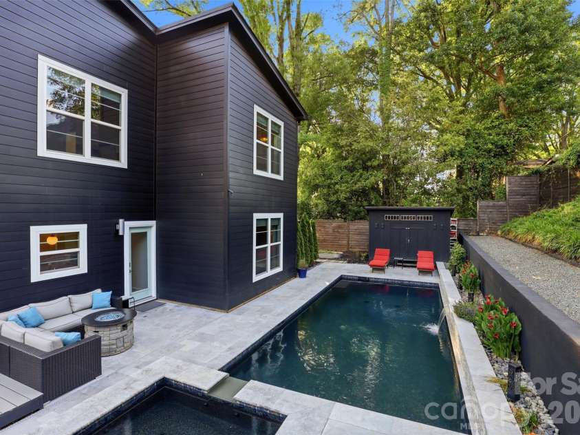 715 28th Street, Charlotte, NC 28205.  MLS# CAR4383784, YatesRealty ID 29441. Resort style pool!
