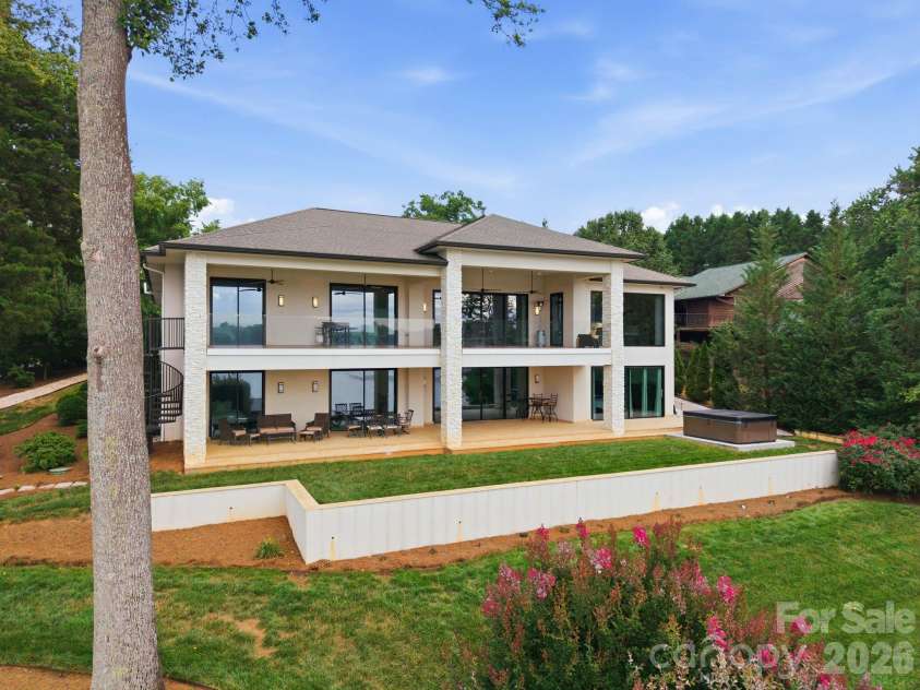 7272 Lynbrook Circle, Denver, NC 28037.  MLS# CAR4391841, YatesRealty ID 29446. 