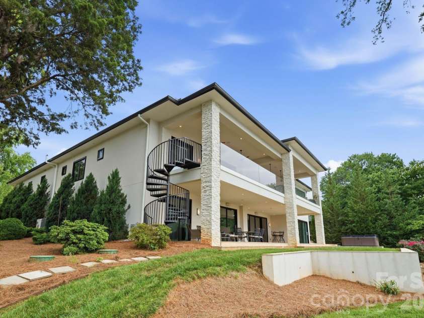 7272 Lynbrook Circle, Denver, NC 28037.  MLS# CAR4391841, YatesRealty ID 29446. 