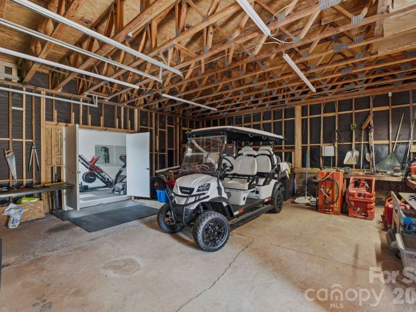 7272 Lynbrook Circle, Denver, NC 28037.  MLS# CAR4391841, YatesRealty ID 29446. 