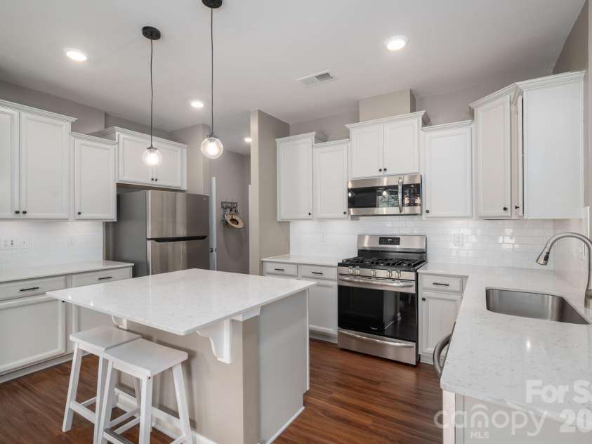 2643 Swamp Chestnut Oak Drive, Gastonia, NC 28056.  MLS# CAR4331929, YatesRealty ID 29447. 