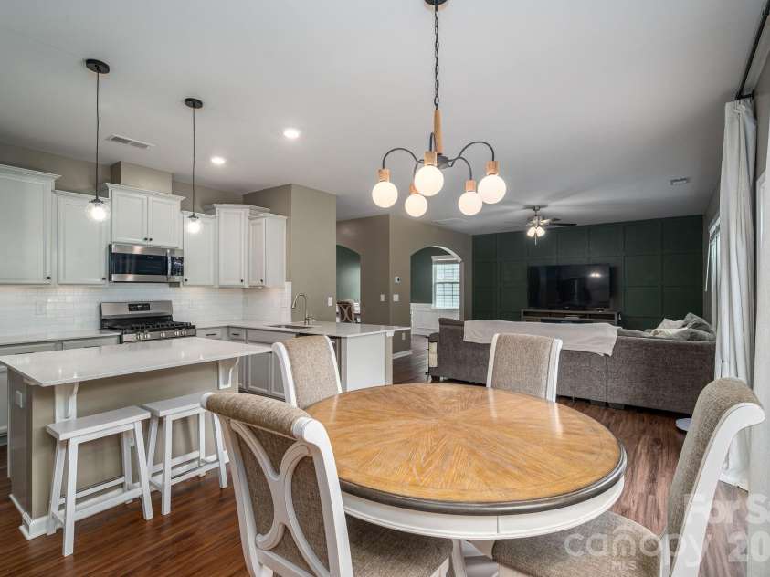 2643 Swamp Chestnut Oak Drive, Gastonia, NC 28056.  MLS# CAR4331929, YatesRealty ID 29447. 