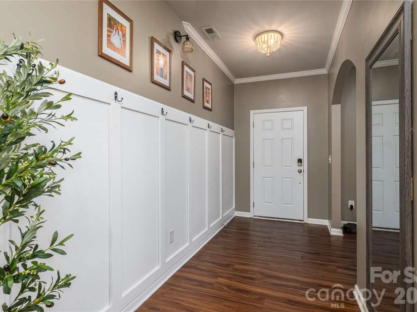 2643 Swamp Chestnut Oak Drive, Gastonia, NC 28056.  MLS# CAR4331929, YatesRealty ID 29447. 