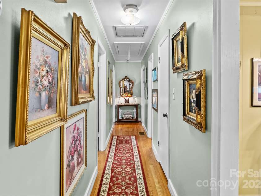 308 Taubrook Place, Lenoir, NC 28645.  MLS# CAR4286975, YatesRealty ID 29448. 