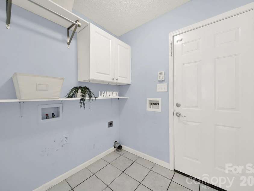 4102 Canvas Avenue, Rock Hill, SC 29732.  MLS# CAR4387212, YatesRealty ID 29449. 