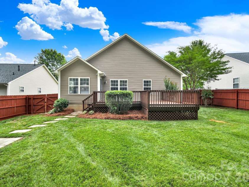 4102 Canvas Avenue, Rock Hill, SC 29732.  MLS# CAR4387212, YatesRealty ID 29449. 
