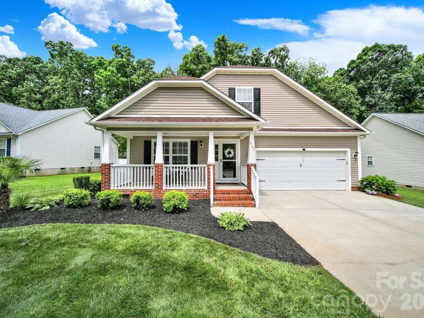 4102 Canvas Avenue, Rock Hill, SC 29732.  MLS# CAR4387212, YatesRealty ID 29449. 
